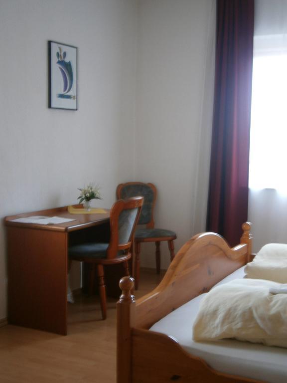 Hostel Strauss