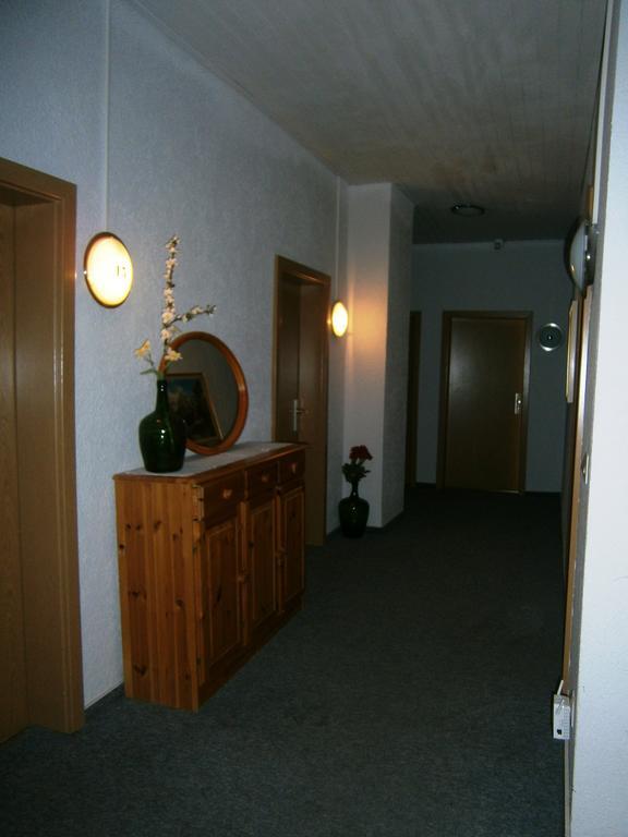 Strauss